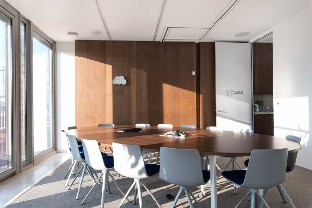 salle de réunion dans les bureaux Talent Soft
