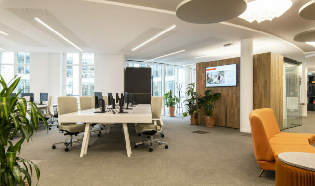 Design and build Vestiaire Collective