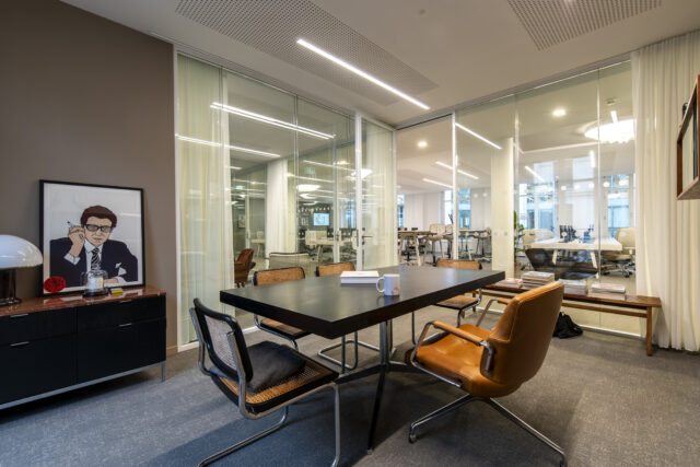 Bureau direction Vestiaire Collective