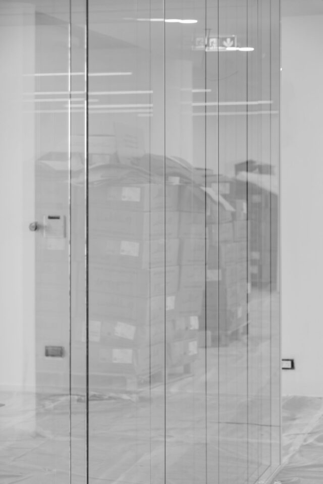 Cloison vitrée salle de réunion rénovation locaux professionnels