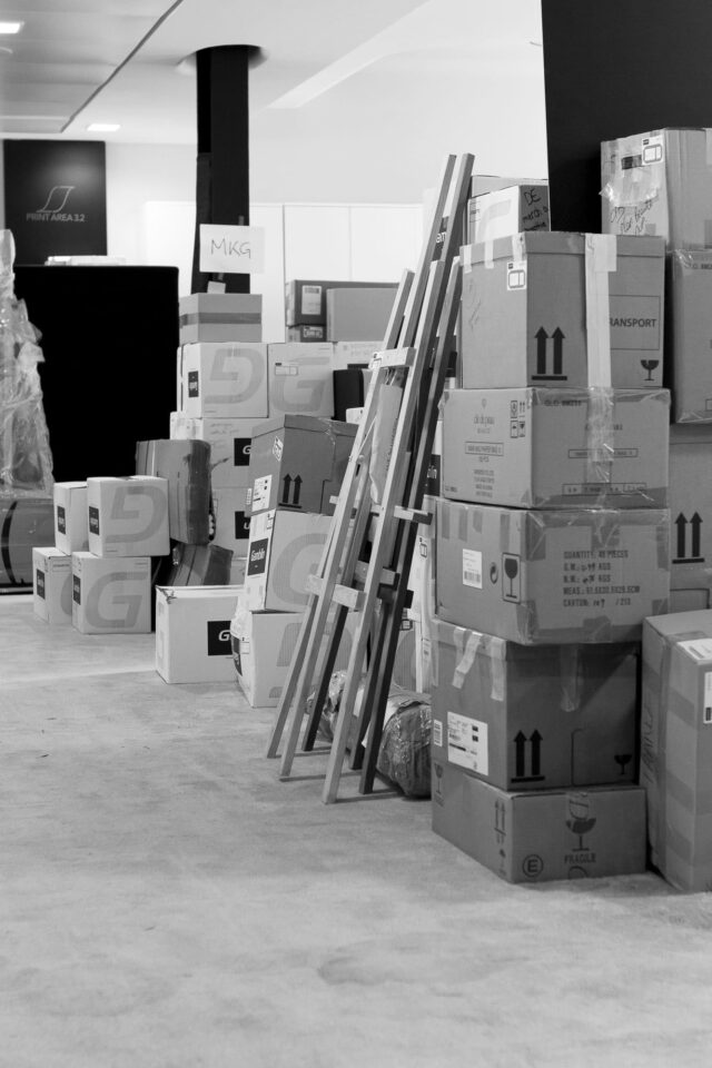 Cartons pour le réaménagement de bureaux