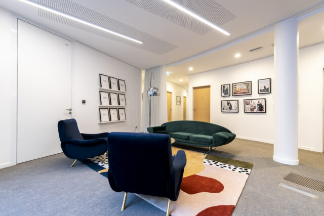 Accueil entreprise show room de marque