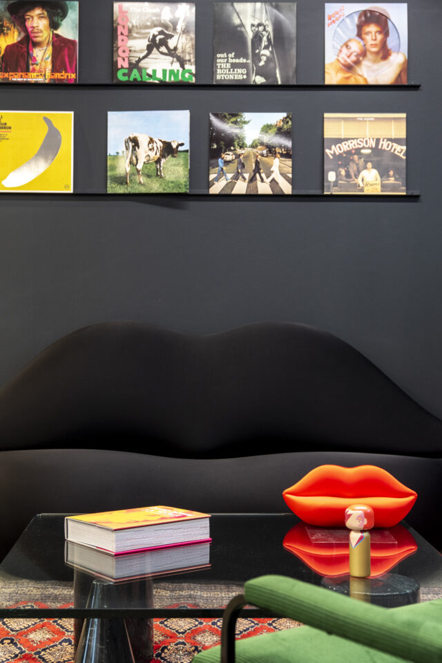 couleur noir peinture bureau entreprise